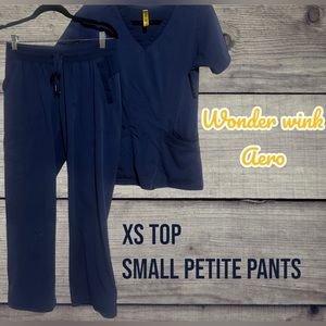Wonder wink aero scrubs. XS top & S petite bottoms navy blue